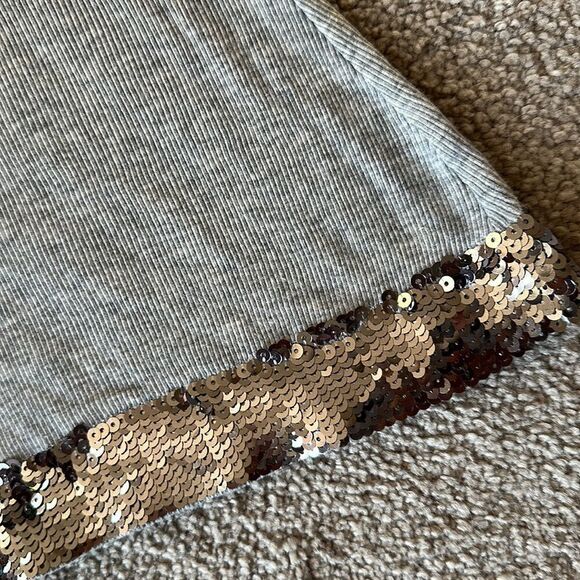 Express Sequin Hem Tank! - Picture 8 of 9